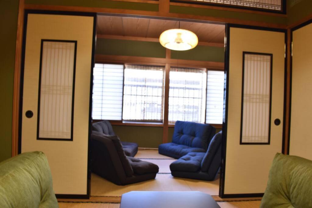 Cheaper For 6Th & 7Th Guest 市街地中心部 一棟貸しの宿 Guest House Don'S Home Takajama Kültér fotó